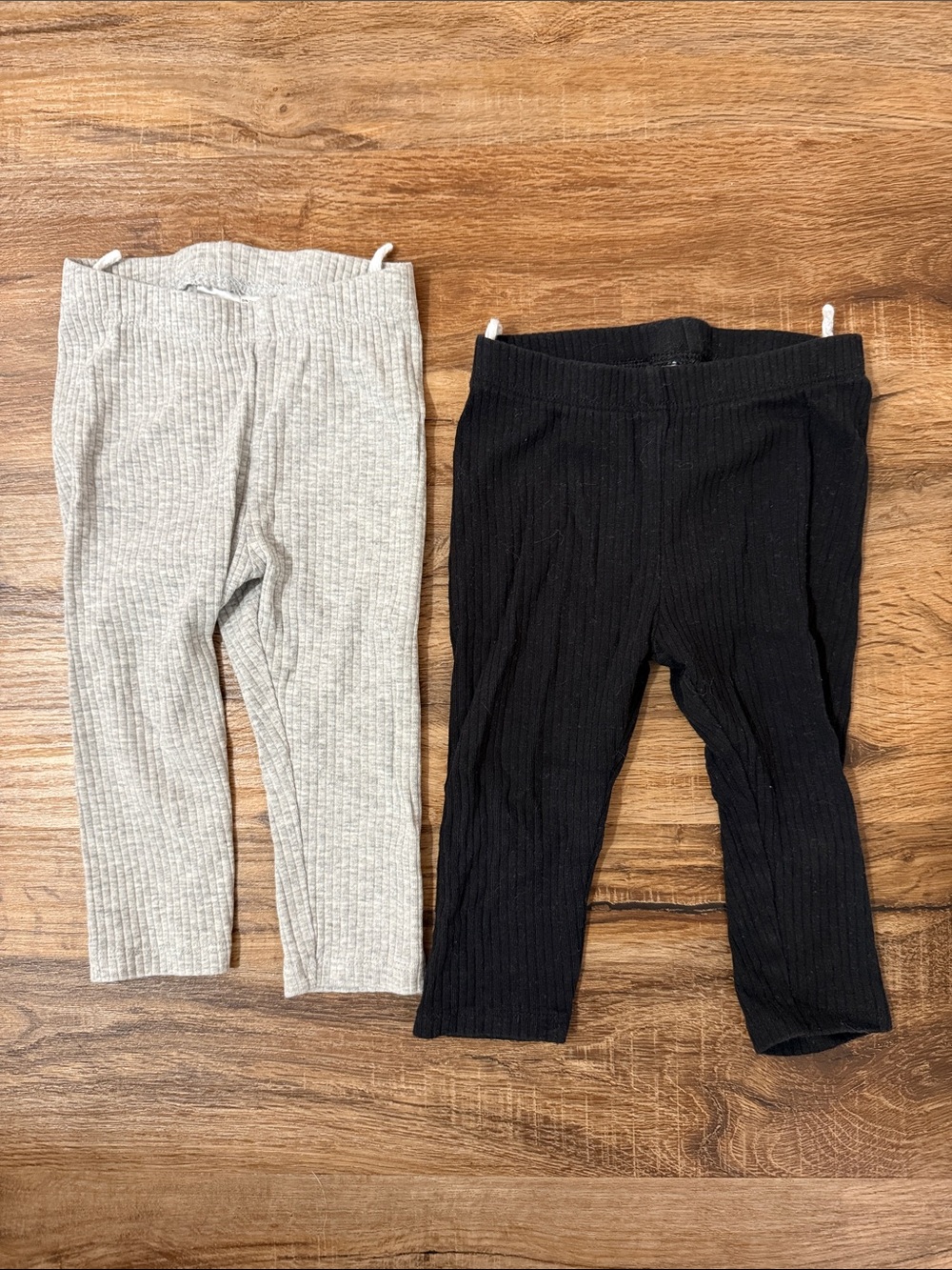 H&M Baby Girl Baby Boy Ribbed Cotton Leggings - Black & Light Gray - 12M